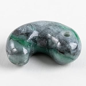 Amazon | プレミアム 糸魚川天然翡翠 勾玉 鮮やかな緑と黒色 艶美麗